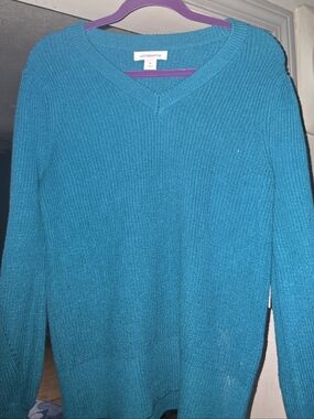 Liz Claiborne Teal V-Neck Knit Sweater